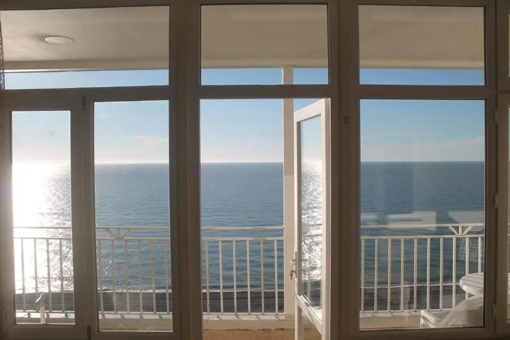 Батуми: J.R Apartment in the sea