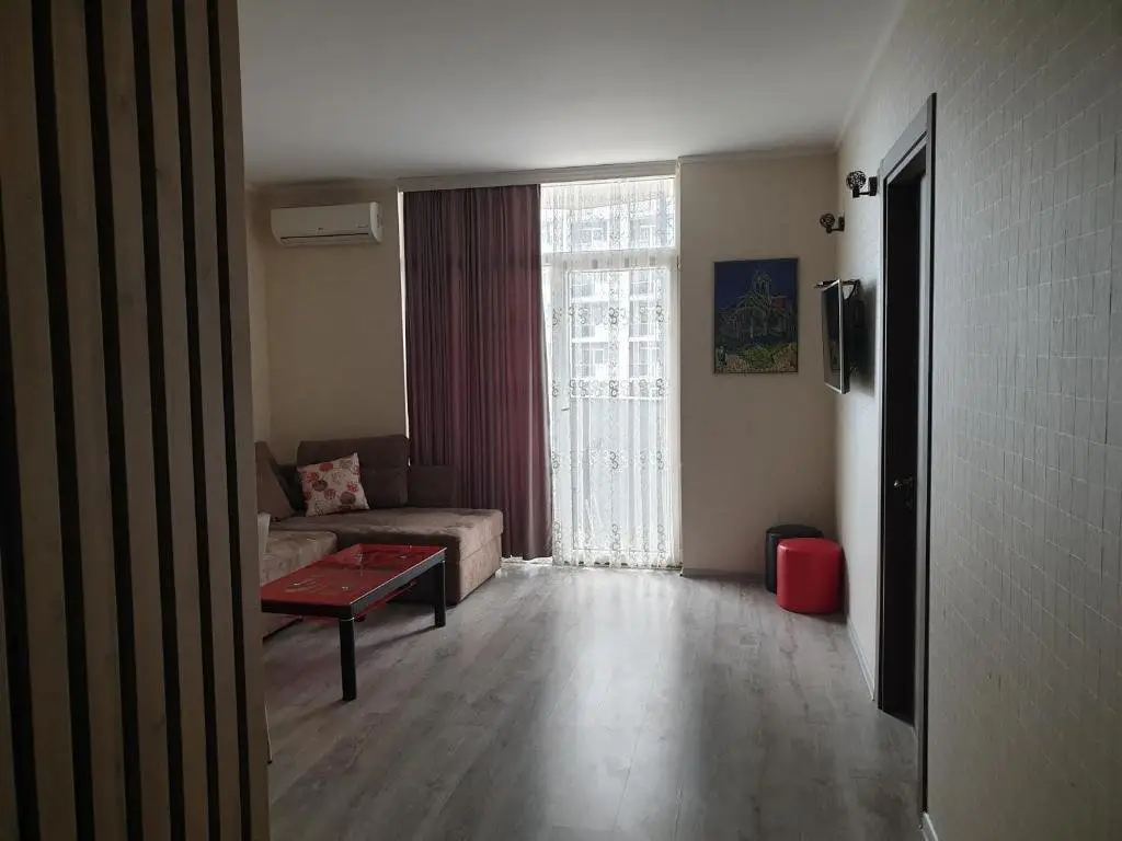 Батуми: Lia's apartment in Orbi