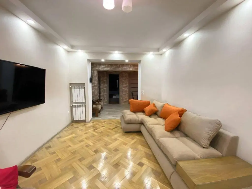 Тбилиси: Superior Apartment on Kostava