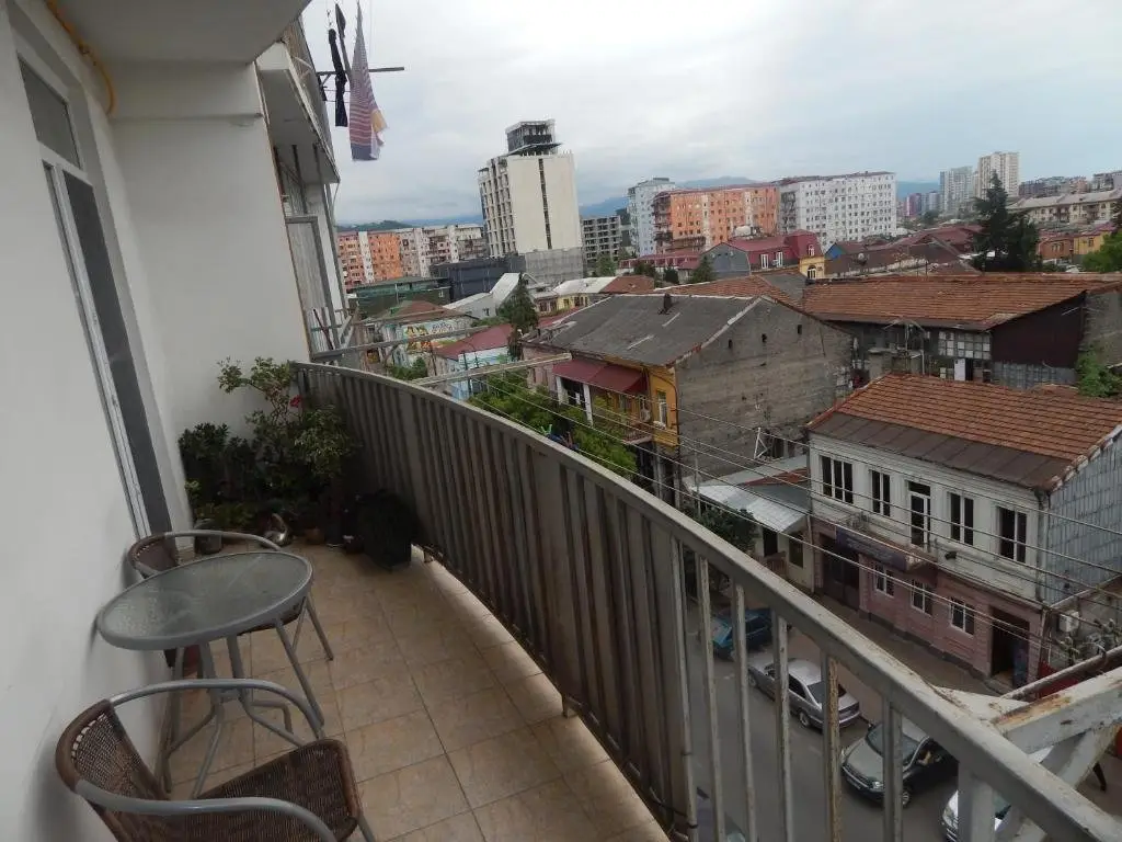 Батуми: Apartment In Luka Asatiani