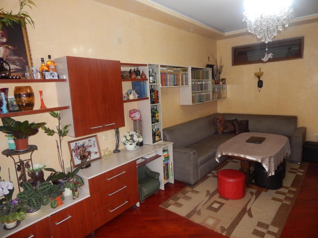 Батуми: Apartment In Luka Asatiani