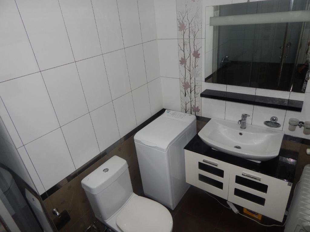 Батуми: Apartment In Luka Asatiani