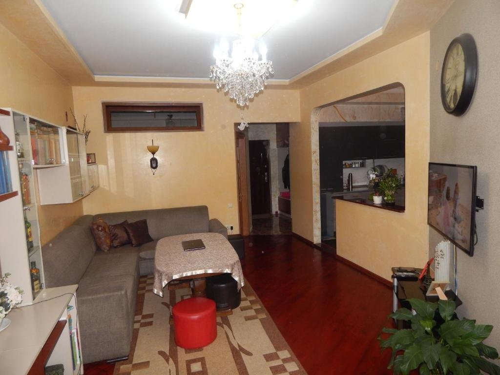 Батуми: Apartment In Luka Asatiani
