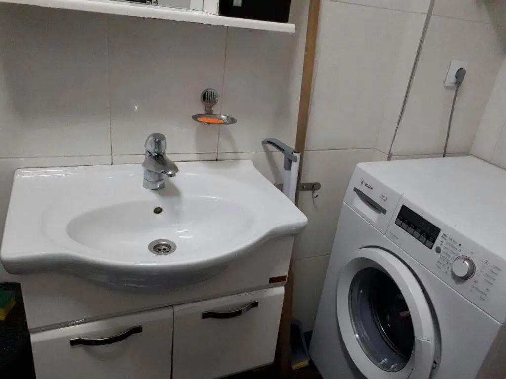 Батуми: Takaishvili Apartment