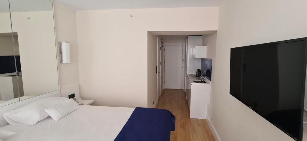 Батуми: Orbi City Apartment Stare Beach