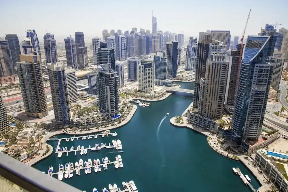 Дубай: The Residences at Marina Gate by Edens Dubai