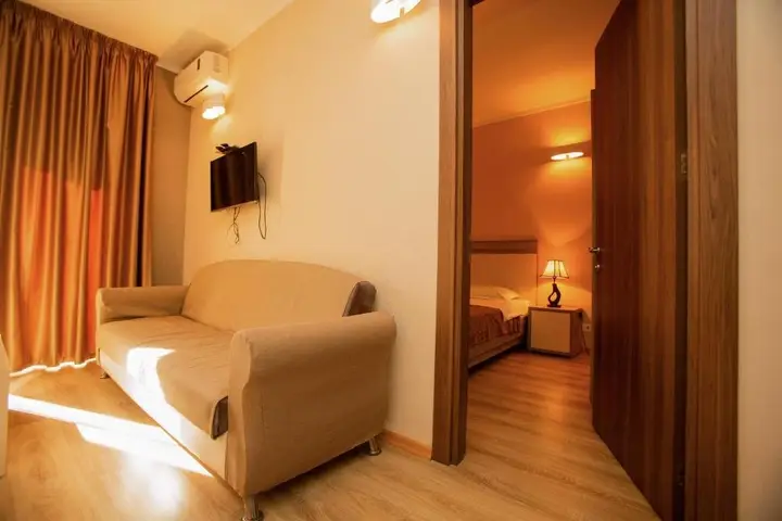 Батуми: Golden Apartment