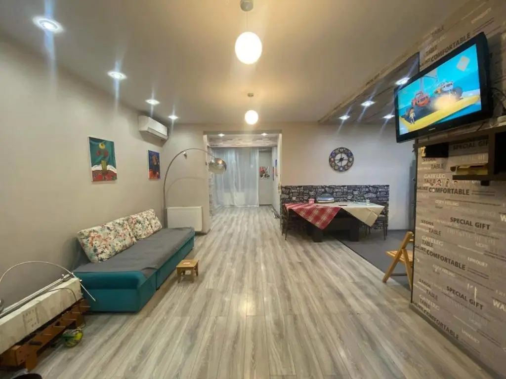 Тбилиси: Lovely Apartment In Vazha Pshavela Avenue