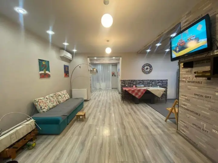 Тбилиси: Lovely Apartment In Vazha Pshavela Avenue