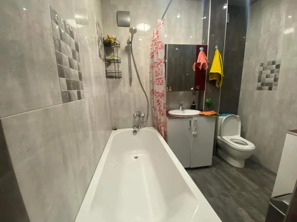 Тбилиси: Lovely Apartment In Vazha Pshavela Avenue