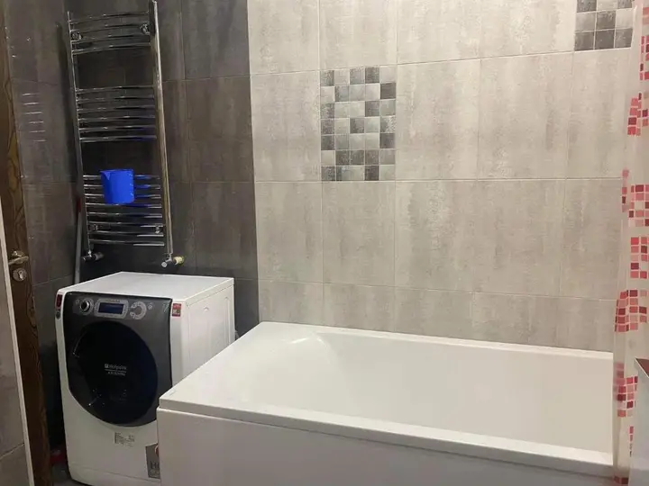 Тбилиси: Lovely Apartment In Vazha Pshavela Avenue