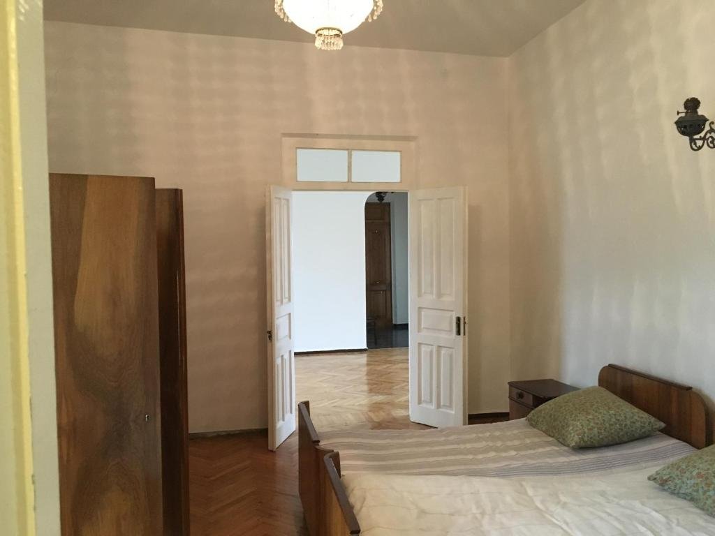 Батуми: House Ana Kalandadze 31