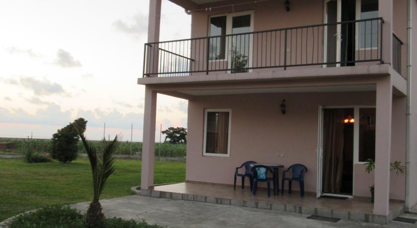 Кобулети: GuestHouse on Firosmani 11