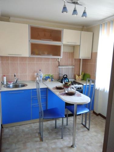 Магнитогорск: Apartment on Suvorova 99