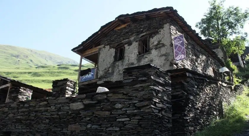 Омало: House in Dartlo