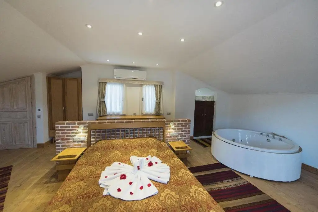 Фетхие: Kayakoy Hotel