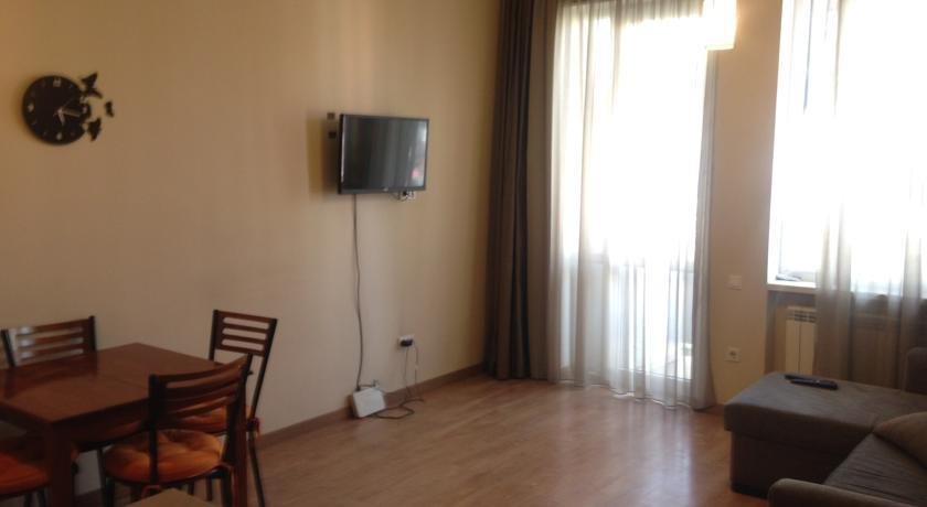 Тбилиси: Cosy, nice, comfortable! Enjoy!