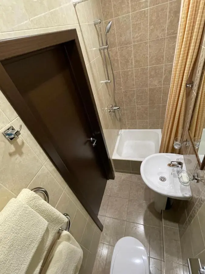 Витязево: Guest house on Terskaya 90