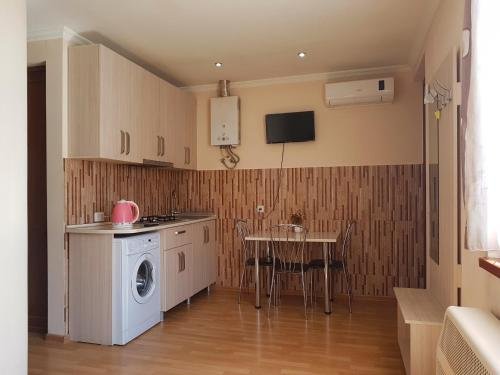 Боржоми: Nukri Guesthouse
