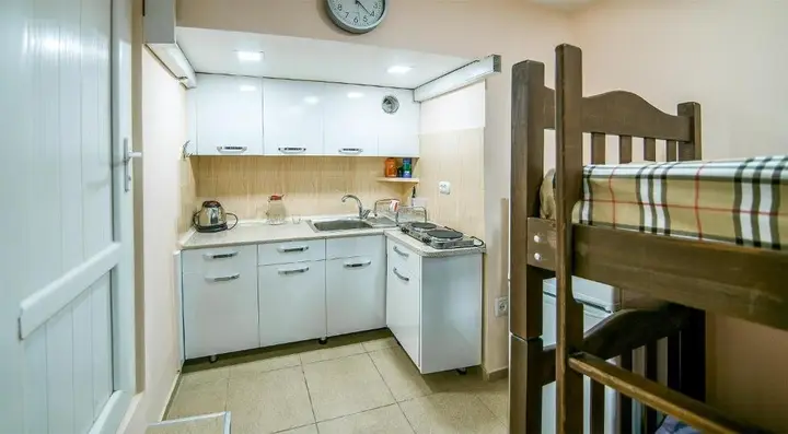 Тбилиси: Hostel on the opposite of House of Justice
