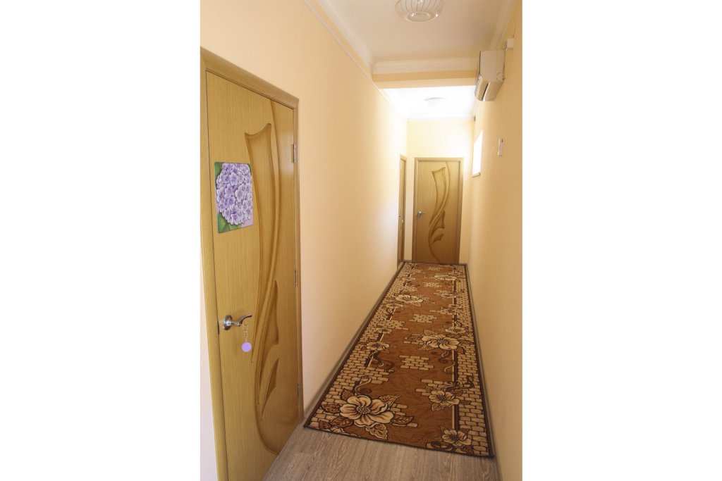 Анапа: Гостевой Дом Улей