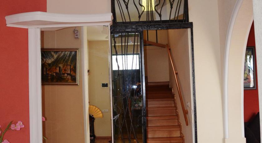 Тбилиси: Guest House Tbilisi2014