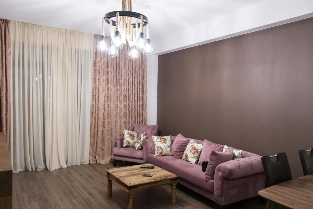 Тбилиси: 7th HEAVEN Apartment in Central Tbilisi