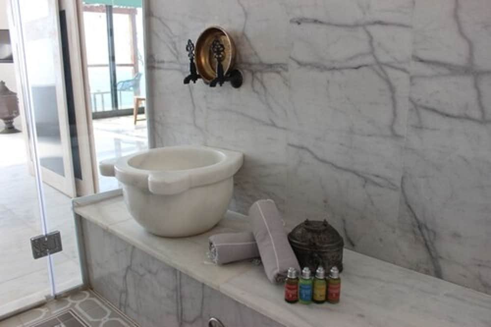 Каш: Mandalina Luxury Boutique Otel