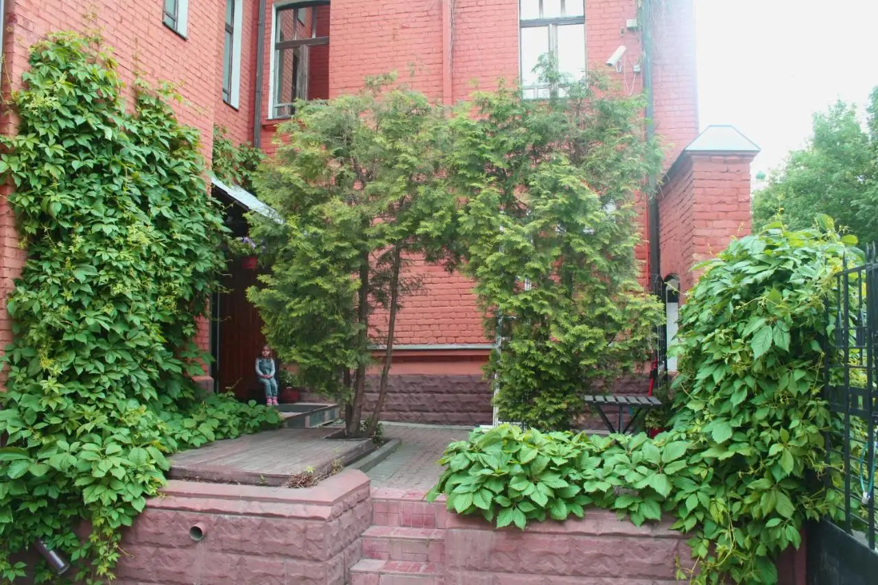 Ярославль: Гостевой Дом Red-House