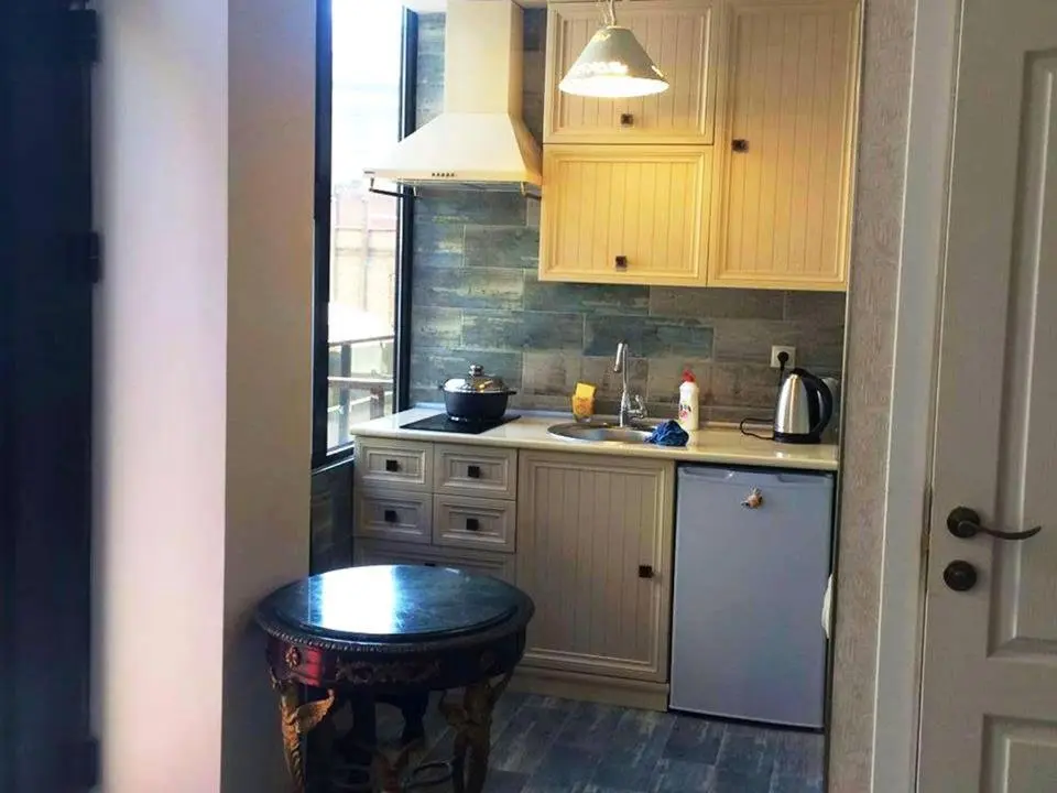 Тбилиси: Apartment on Ghambashidze 3a
