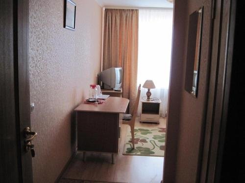 Мосты: Hotel Mosty