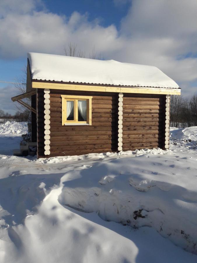 Yasiplevo: Guest House Romanovskoye Podvor'e