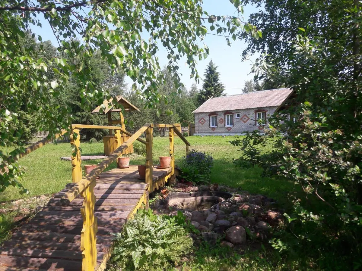 Yasiplevo: Guest House Romanovskoye Podvor'e