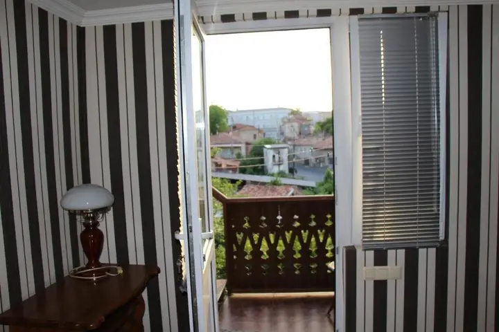 Телави: Giorgi's Apartment