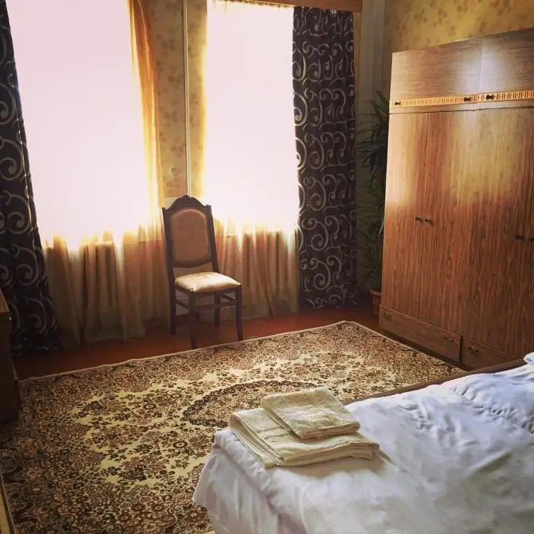 Степанцминда: Guest House on Tamar mepe 3