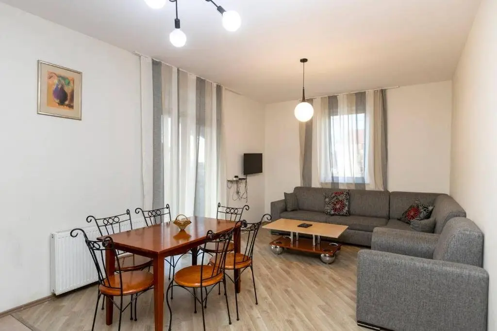 Бакуриани: ?Bright 2BR apt. with 2 balconies in Bakuriani?