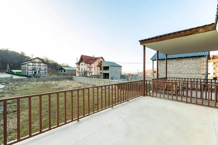 Бакуриани: ?Bright 2BR apt. with 2 balconies in Bakuriani?