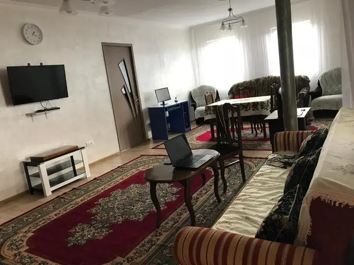 Даниспараули: Guest House Luka