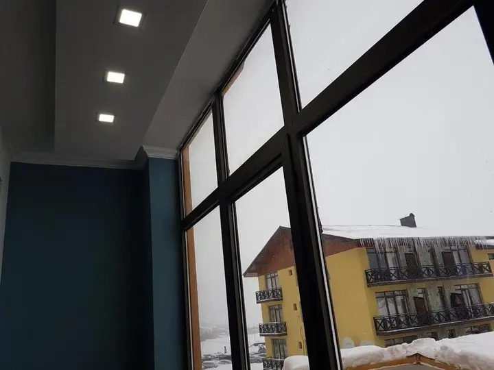 Бакуриани: Apartment in Snow Plaza 49