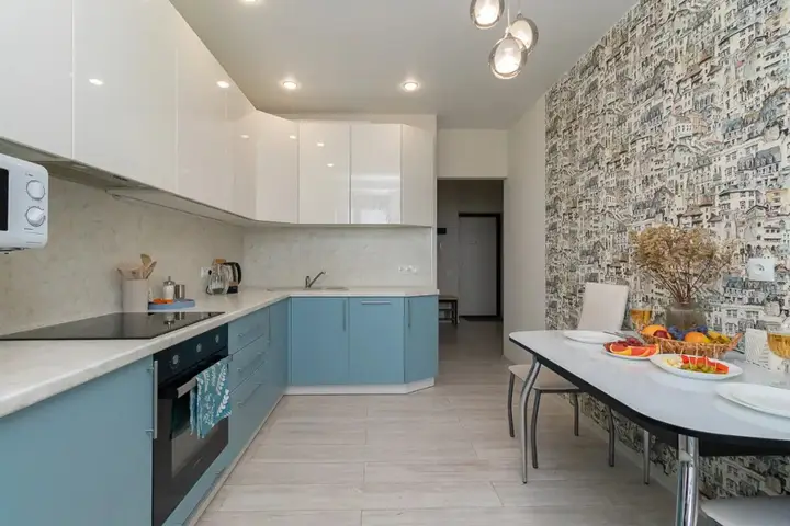 Омск: Happy House s shikarnym vidom na zakat Flat