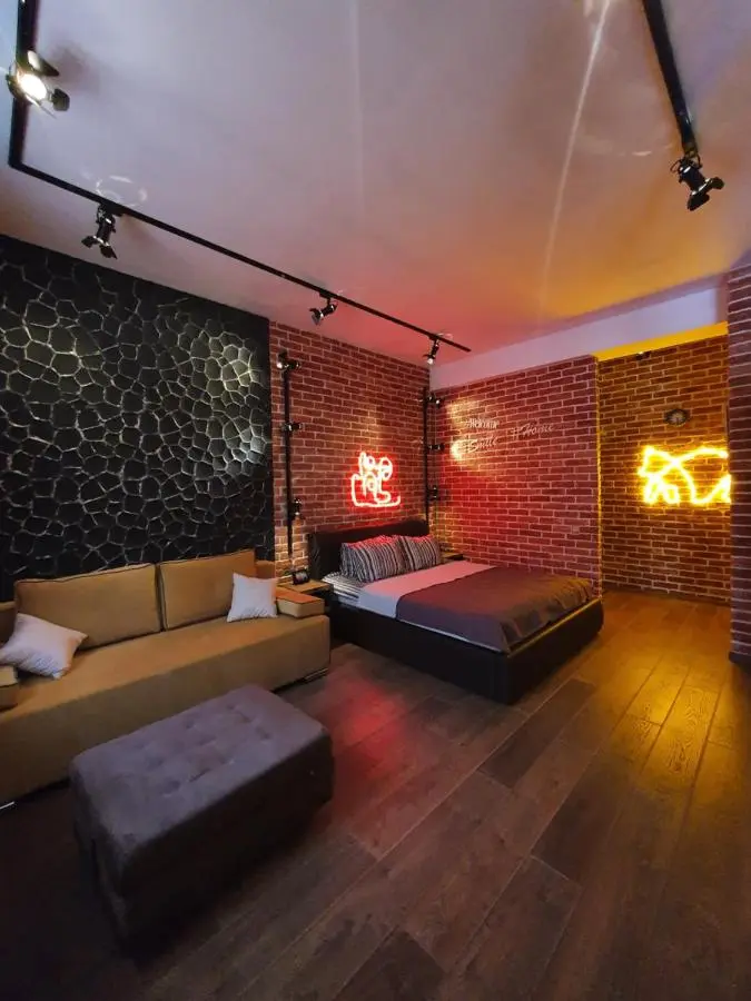 Ярославль: LoFt Design Apartments Flotskiy Spusk 1a