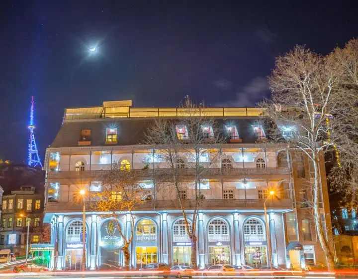 Тбилиси: Hotel River Side Hotel Tbilisi Mimino