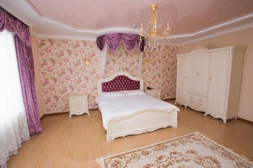 Актобе: Royal Hotel