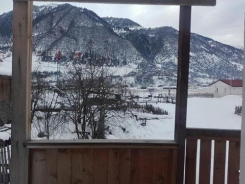 Местиа: shako mushkudiani guest house