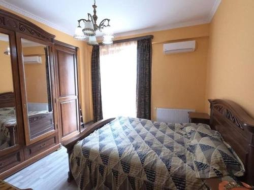 Тбилиси: Tsira's Guest House