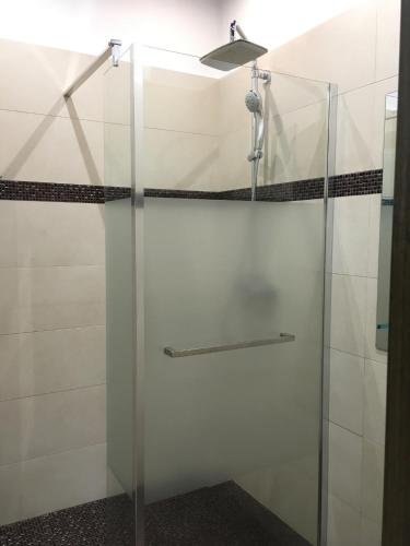 Красноярск: Hostel On Zheleznyaka 2g