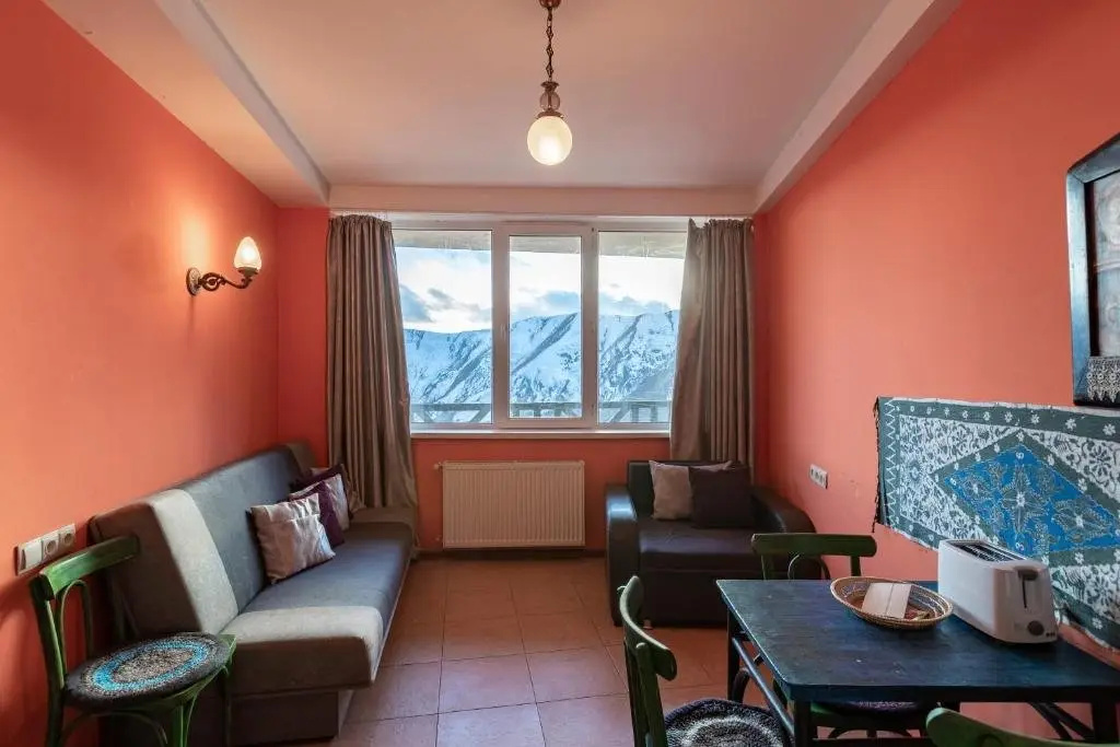 Гудаури: Stylish 1Br Apartment For 3 With Mountain Views