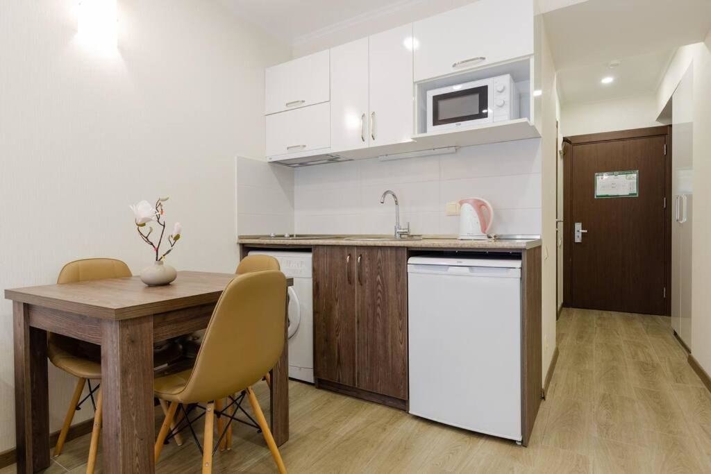 Батуми: Stylish Studio Apartment In The Center of Batumi