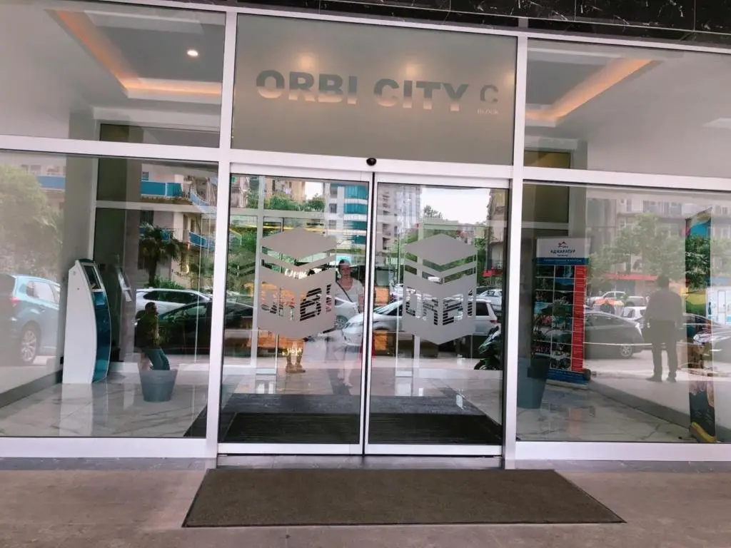 Батуми: Orbi City Hollyday 111