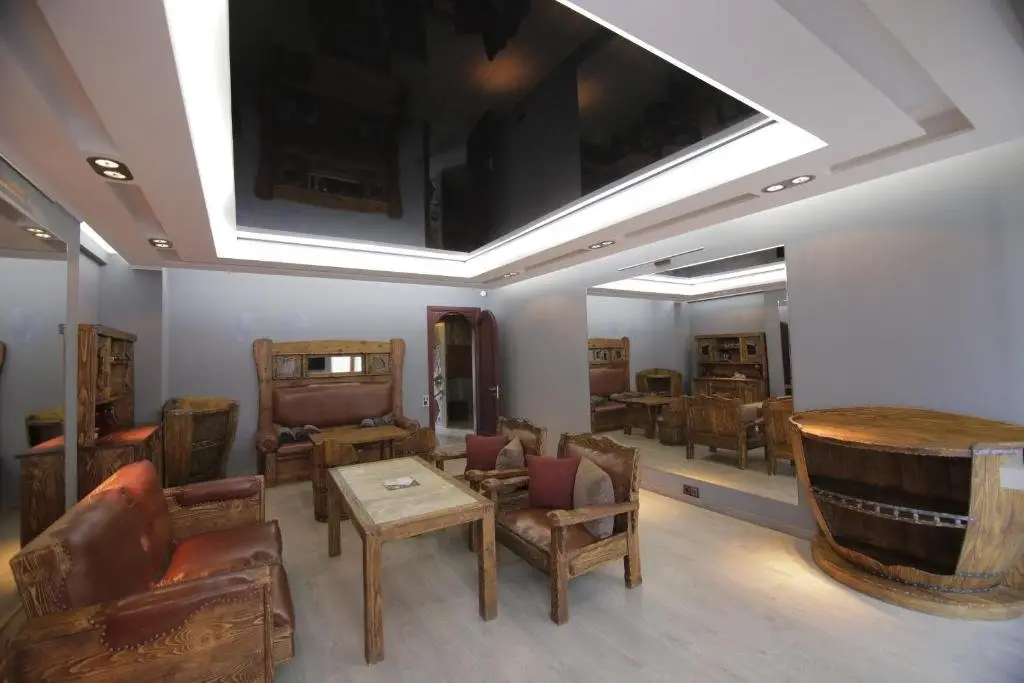 Тбилиси: The Best 4 Store Penthouse in Georgia
